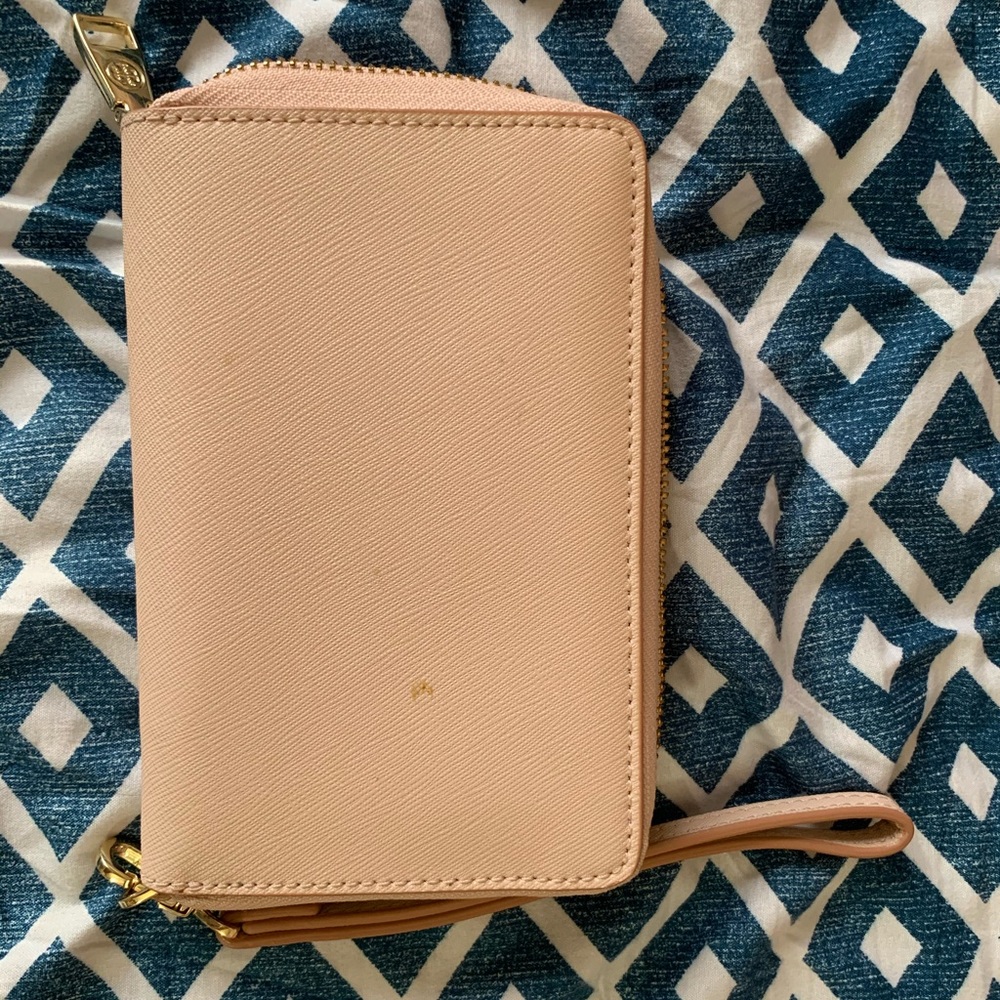 Tory Burch Wristlet